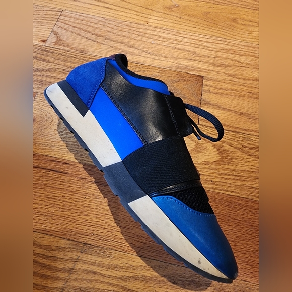 Authentic Balenciaga Scuba Sneakers - Picture 7 of 10